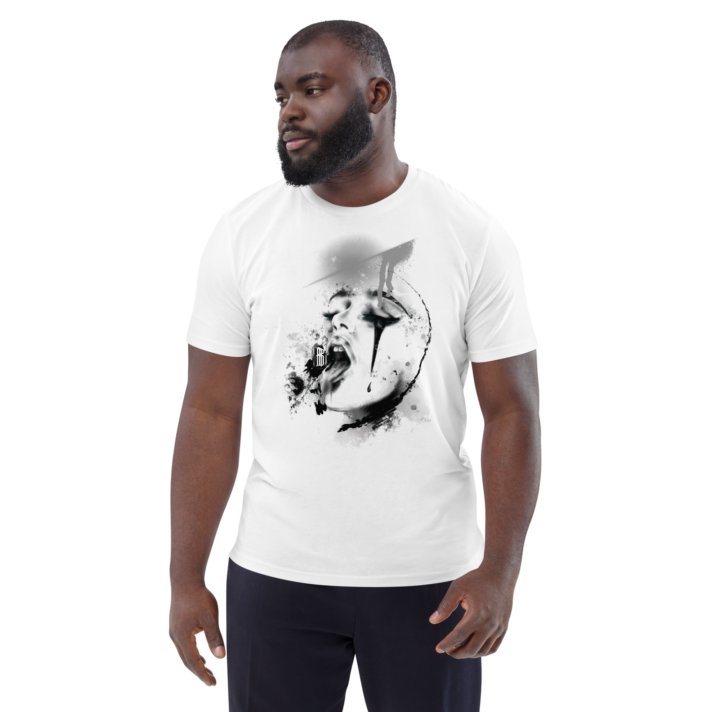 T-Shirt Frau mit ausgestreckter Zunge